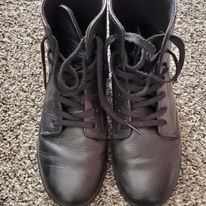 Dr. Martens Leyton Black Boot
